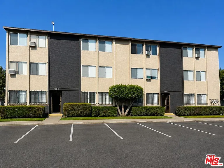 1337 S Hoover St #1505-3 — Photo 22