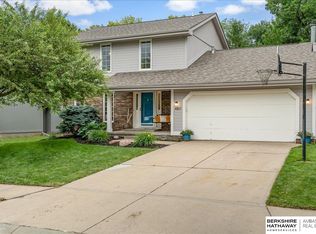 4811 S 160th St, Omaha, NE 68135