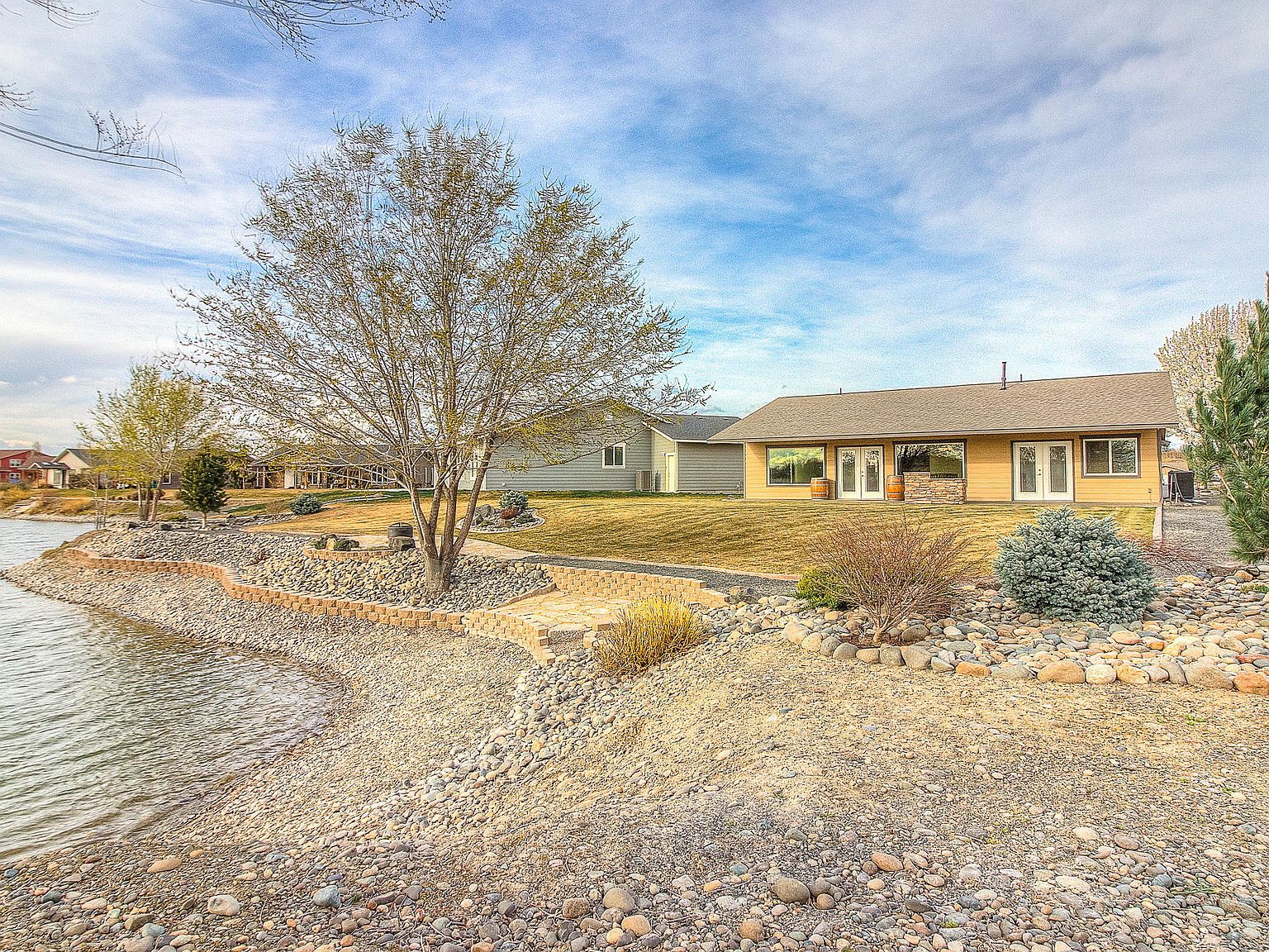 700 Merwin Ct, Zillah, WA 98953 Zillow