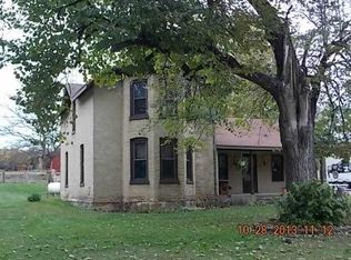 W6586 County Rd E, Portage, WI 53901