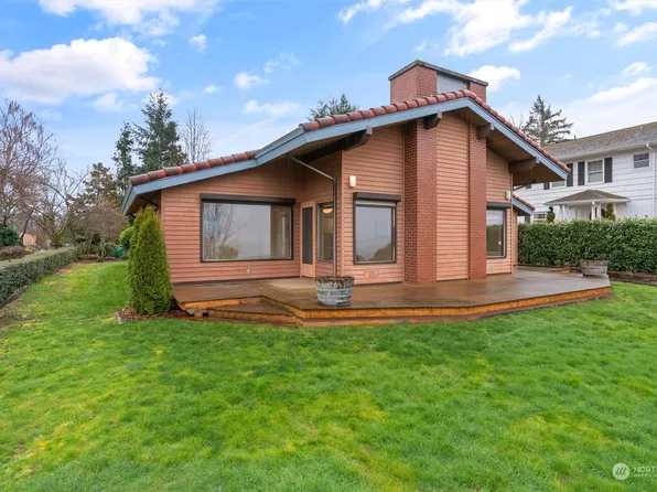 4800 52nd Avenue SW, Seattle, WA 98116