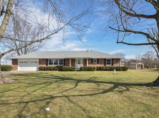 585 Barnhart Rd, Troy, OH 45373