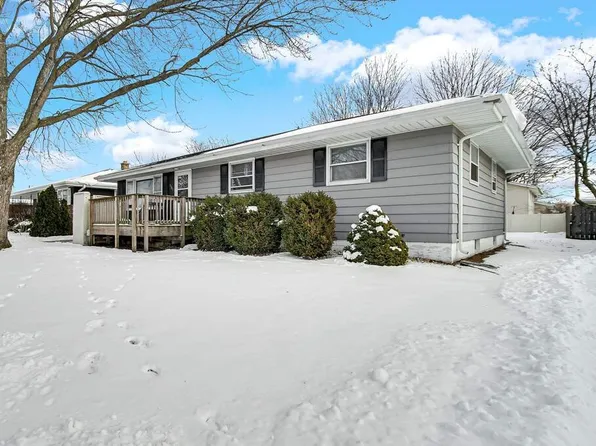 9317 Southmoor Ave, Highland, IN 46322