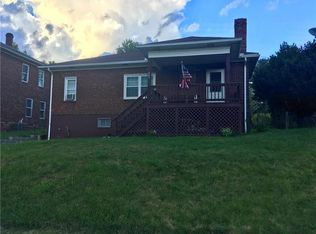 805 John St, Langeloth, PA 15054