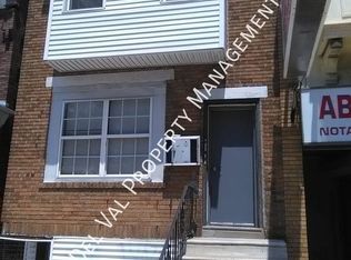 5119 Chestnut St #1F, Philadelphia, PA 19139