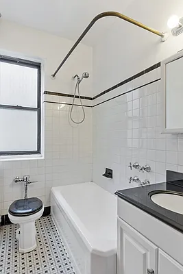 Sold by Compass | media 10