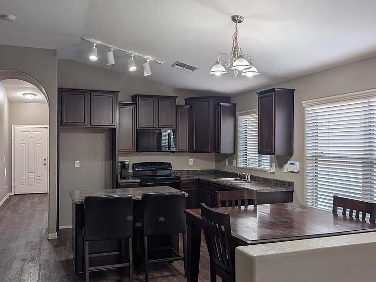 4230 E Sandy Way — Photo 5