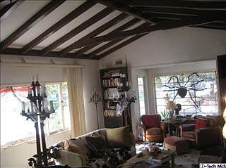 3rd image of 1429 W Valleyheart Dr