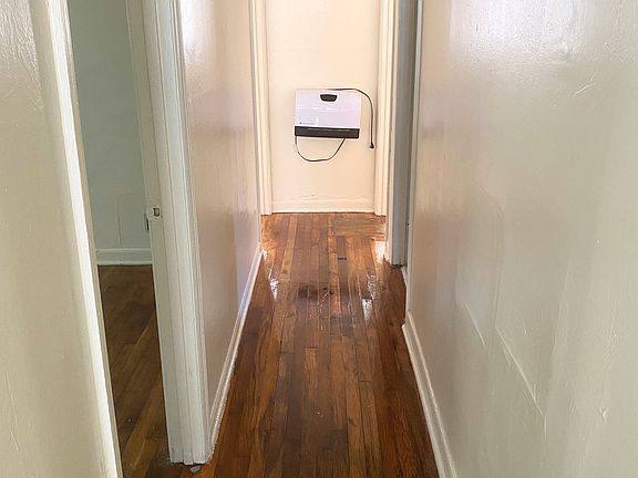 812 Wofford hallway_09182025