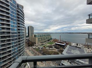 228 Queens Quay W #2203, Toronto, ON M5J 2X1