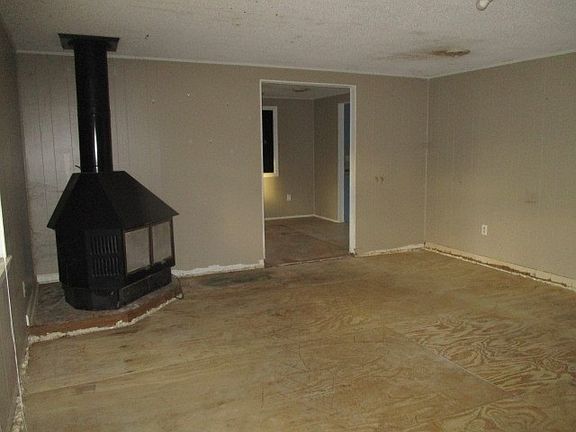 2nd image of 6434 Crews Community Rd