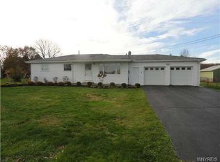 7198 Townline Rd, Derby, NY 14047