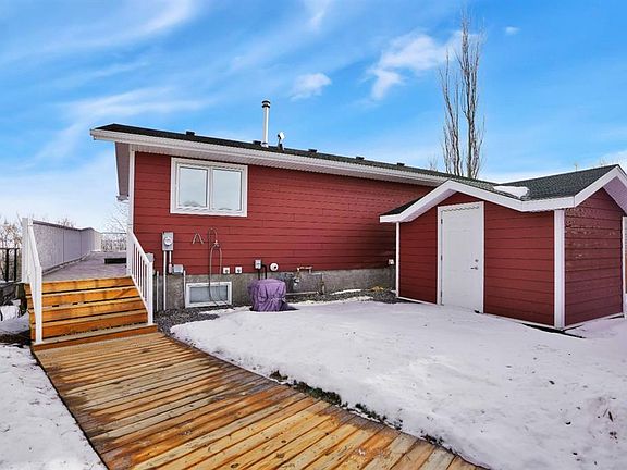 5th image of 43A E Sands St