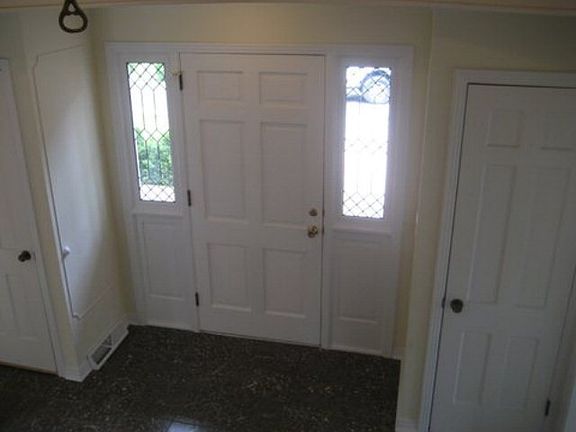 4th image of 715 Whitson Ave