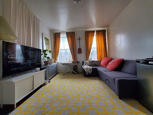 3rd image of 35-20 32nd St Floor 2