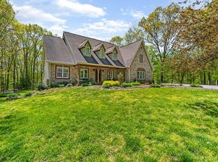 522 Scenic View Ln, Cape Girardeau, MO 63701