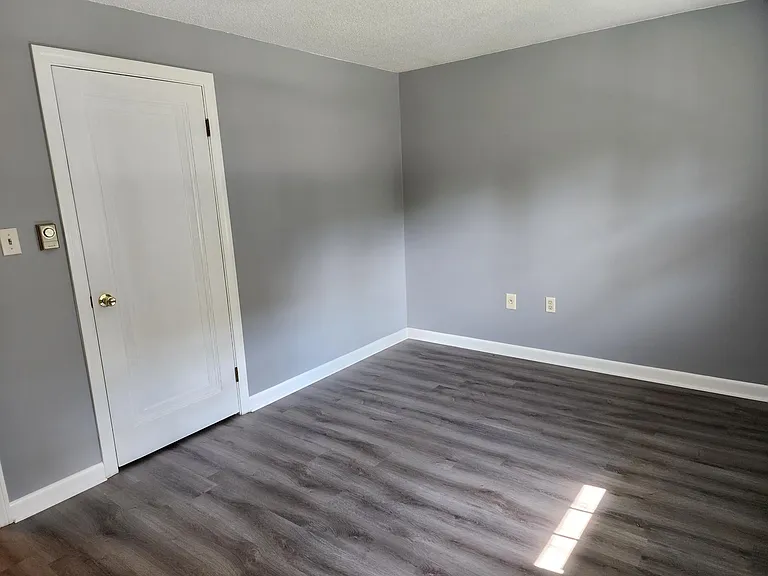 230 Chickering Rd #10 — Photo 14