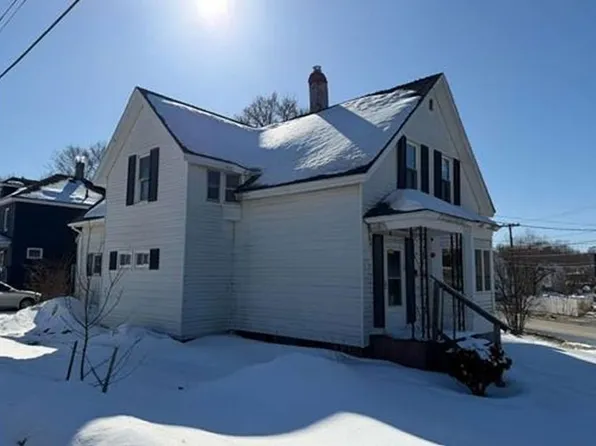 77 Stillwater Ave, Bangor, ME 04401