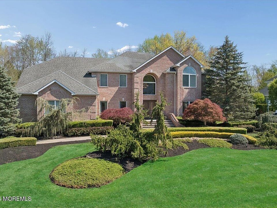 1st image of 317 Sinclair Court