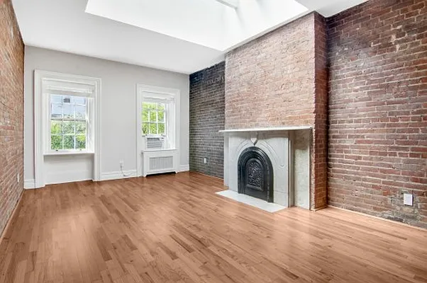 Rented by Owner | media 34