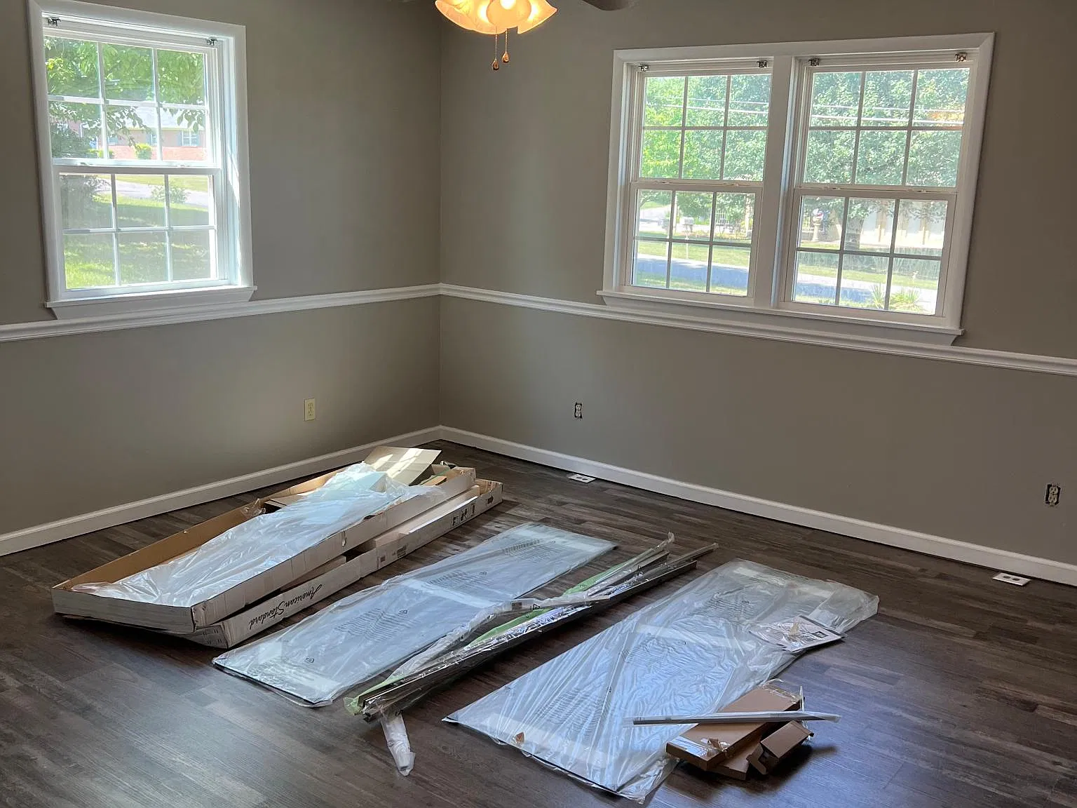 4 bed, 2.5 bath, 1755 sqft, $2,000 — Photo 2