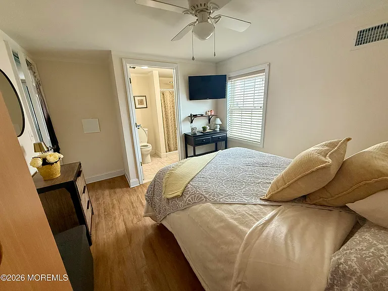 102 W Colony Rd — Photo 21