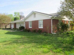 700 Meadowview St, Athens, AL 35611