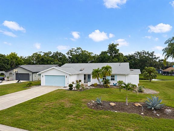 4th image of 5438 Dominica Cir