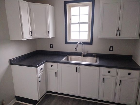 4th image of 1065 E 17th Ave