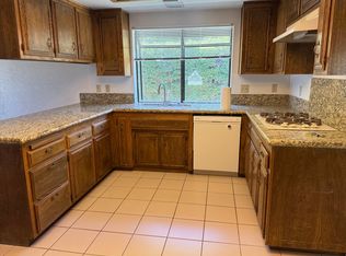 3850 Vista Linda Dr, Lancaster, CA 93536