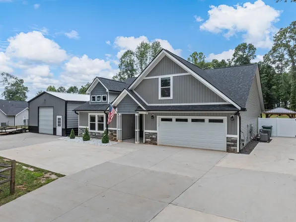 197 Falling Creek Rd, Spartanburg, SC 29301