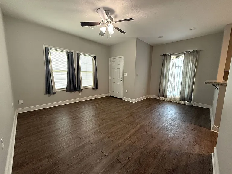 2808 Miller Ave #2 — Photo 5