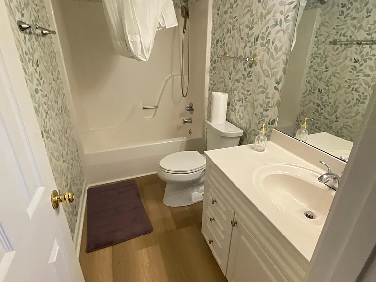 220 Club Meadows Ct — Photo 5