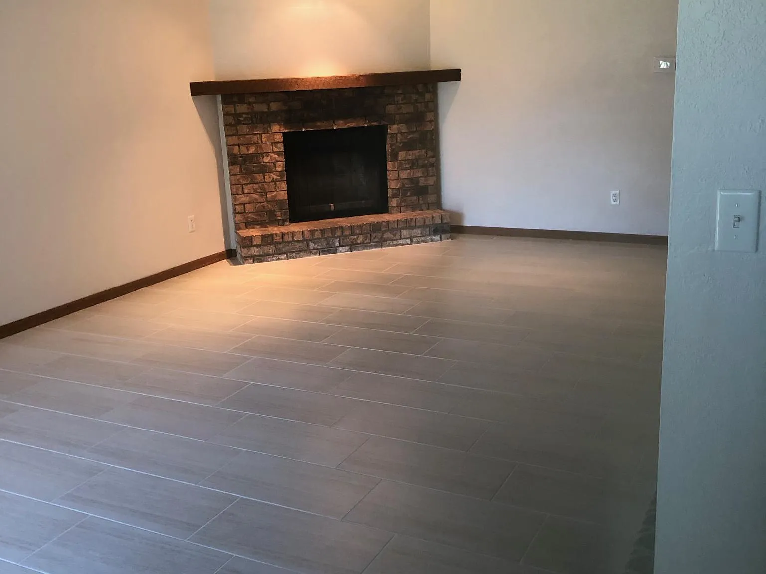 3 bed, 1.5 bath, $1,350 — Photo 4