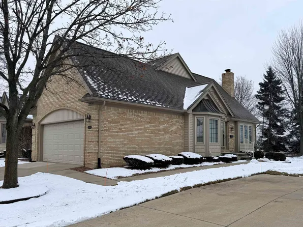 54454 Cambridge Dr, Shelby Township, MI 48315