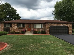 6751 Rose Ct, Niagara Falls, NY 14304