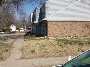 1208 Yuma St APT 3, Manhattan, KS 66502