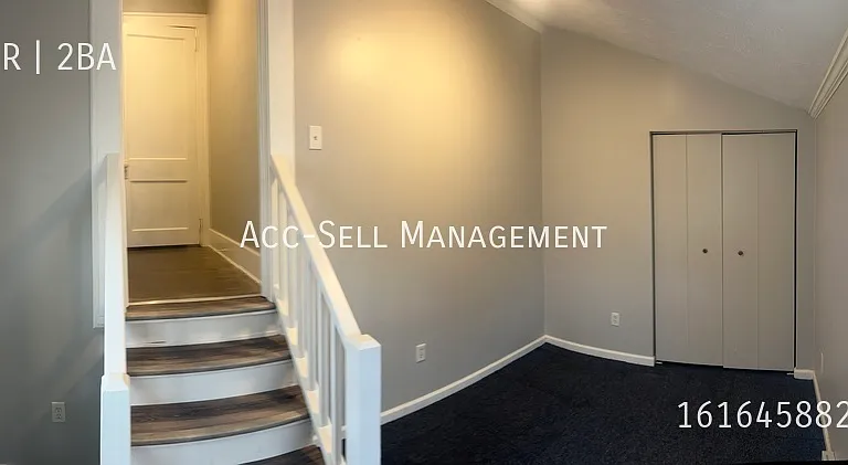 401 Fernando St NE — Photo 13