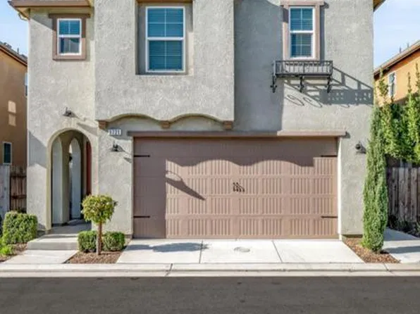 3721 Artistry Way, Clovis, CA 93619