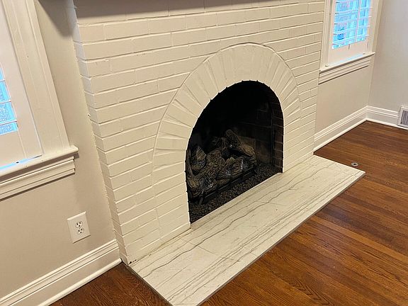 4th image of 11703 Little Ln