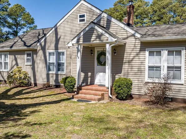 24103 Adelaide St, Parksley, VA 23421