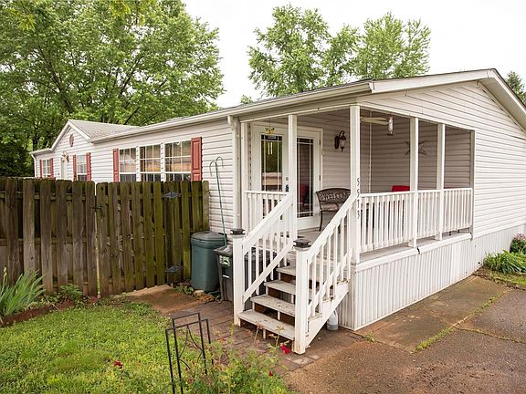 5th image of 5573 Echo Valley Dr