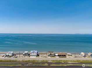 2511 W Beach Rd, Oak Harbor, WA 98277