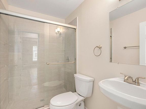 3rd image of 455 Kennedy Pl Unit 455