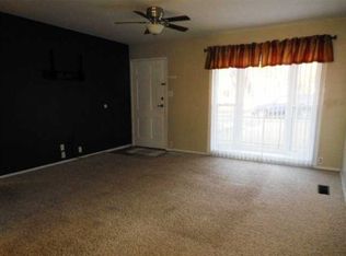 4212 Meadowridge Rd, Evansville, IN 47710