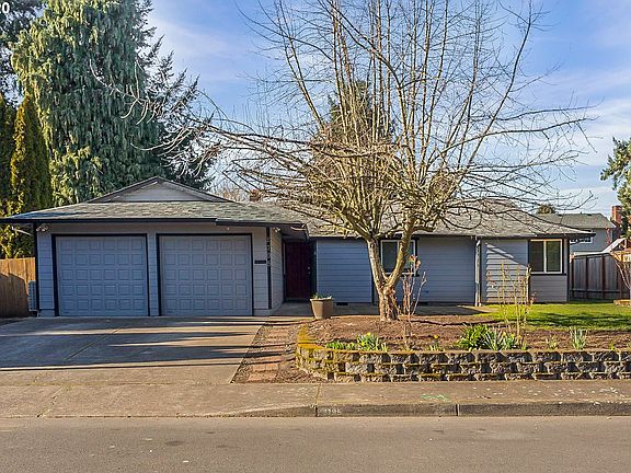 2nd image of 2795 SE Lonny Ct