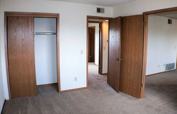 2620 Westwinds Dr #10 — Photo 11