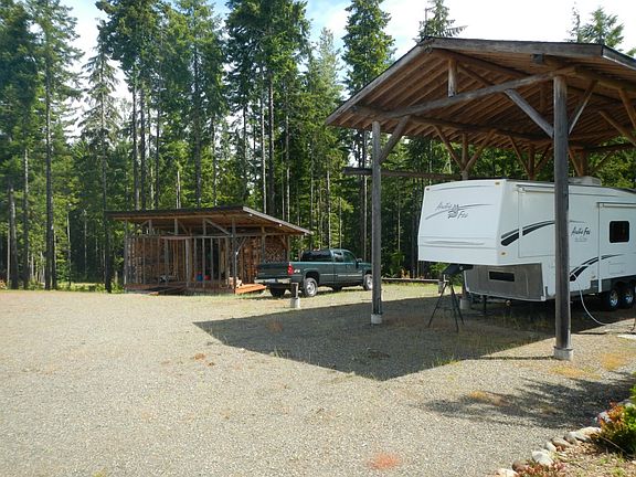 5th image of 421 N Suncrest Dr