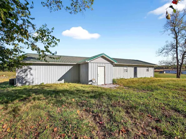 1465 Moto Cross Rd, Mitchell, IN 47446