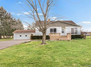 8352 Duffield Rd, Gaines, MI 48436